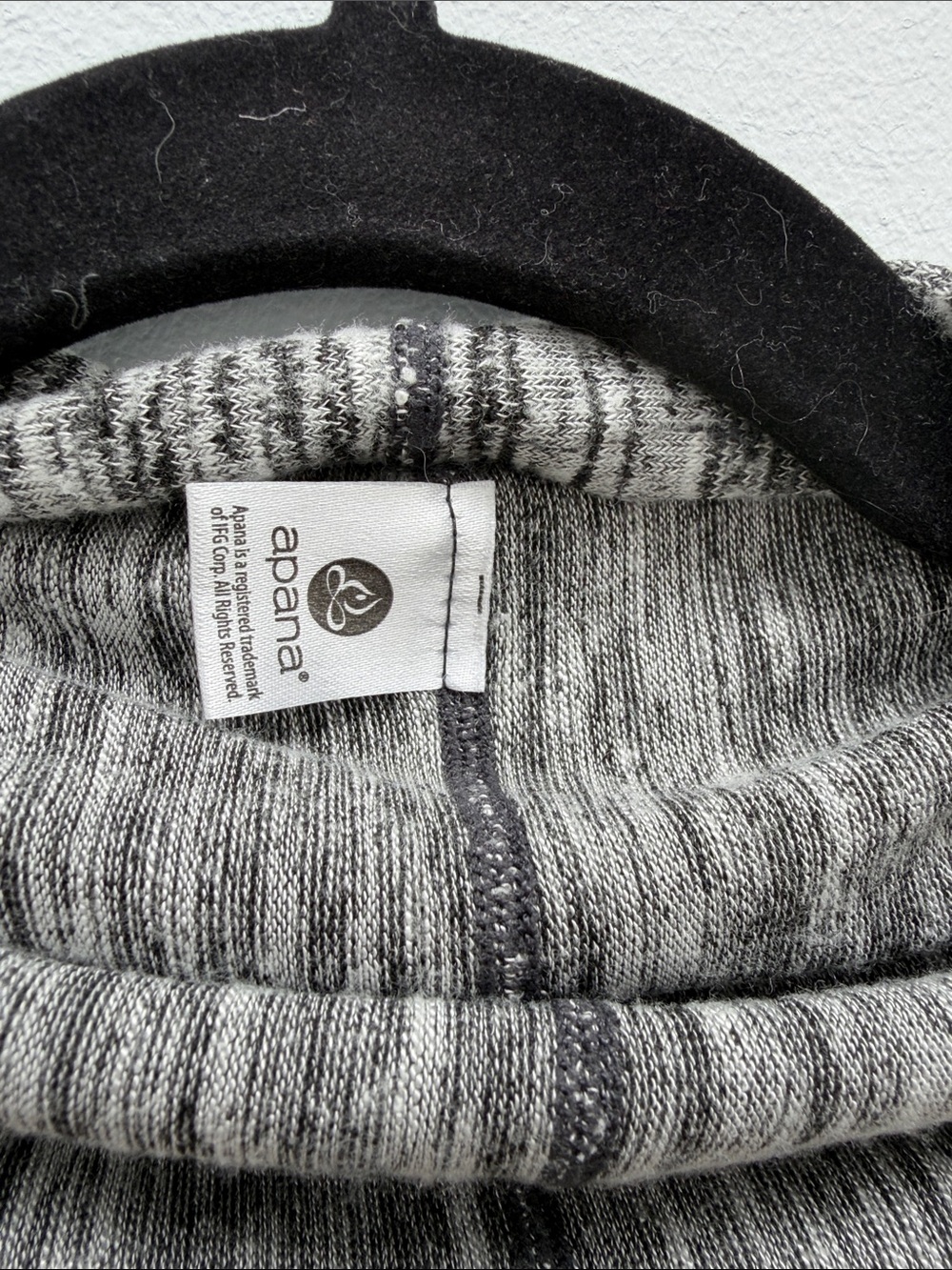 Apana Gray Marled Open-Front Draped Shrug - Picture 2 of 3